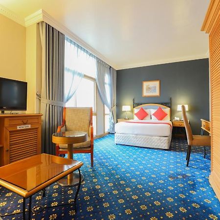 City Plaza Hotel Φουτζάυρα Εξωτερικό φωτογραφία