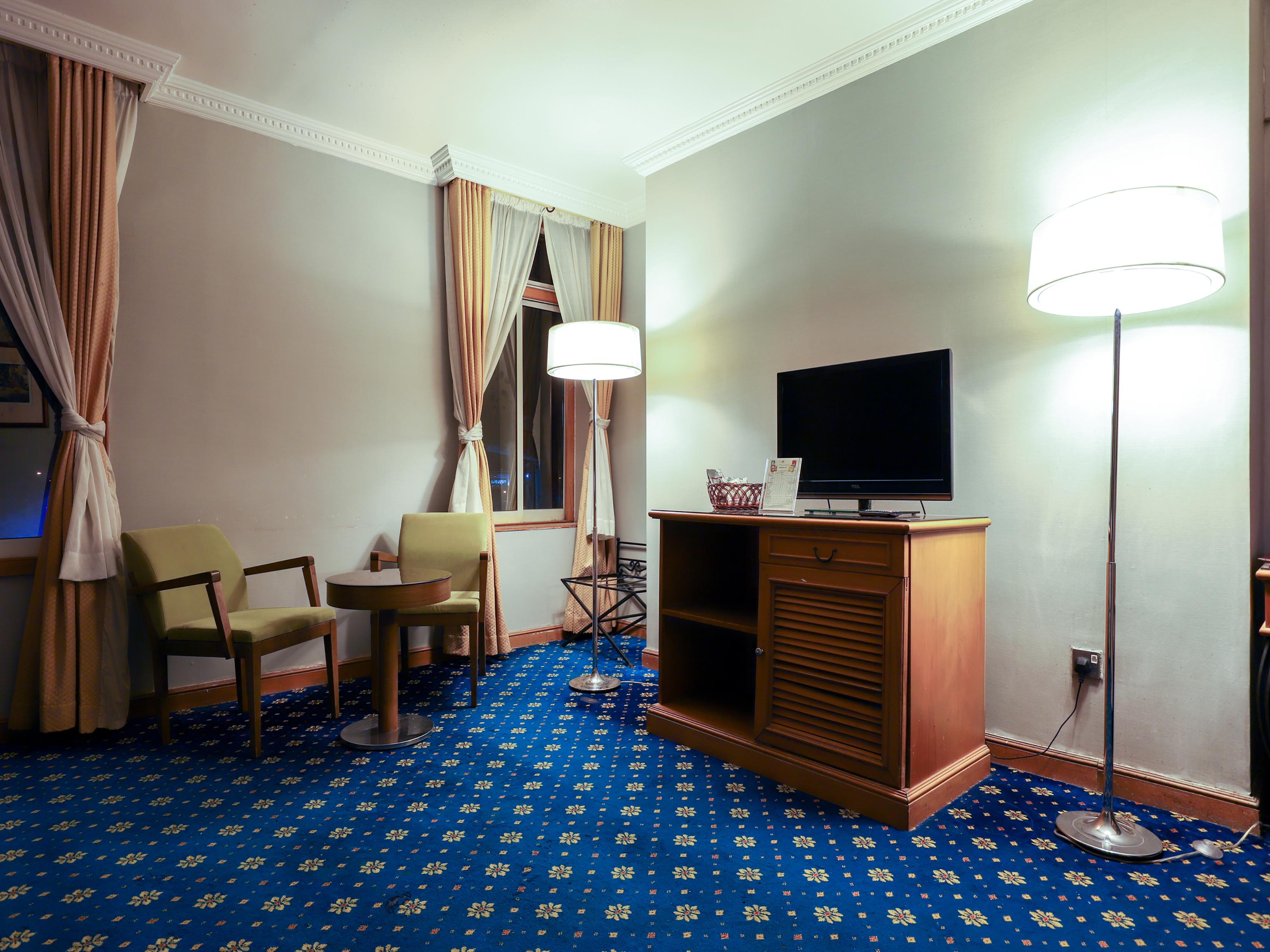 City Plaza Hotel Φουτζάυρα Εξωτερικό φωτογραφία