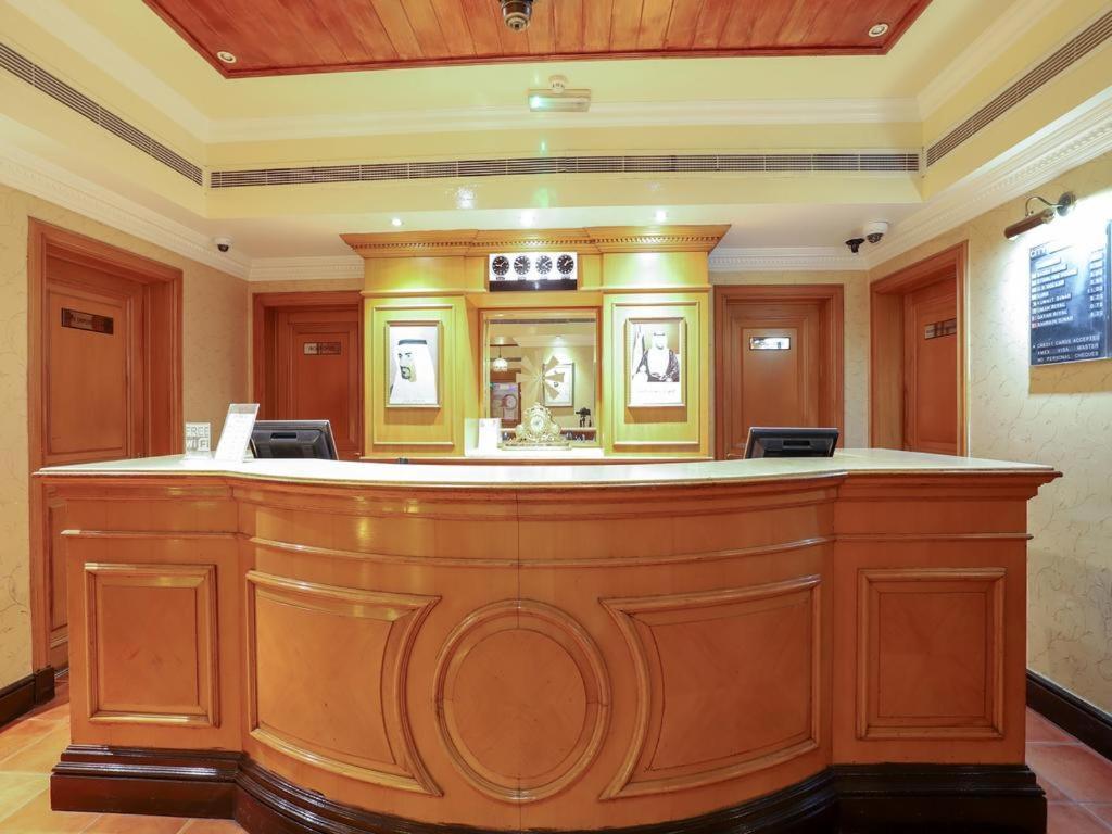 City Plaza Hotel Φουτζάυρα Εξωτερικό φωτογραφία