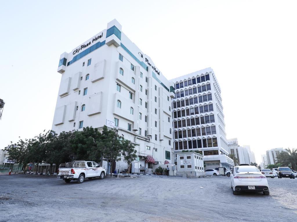 City Plaza Hotel Φουτζάυρα Εξωτερικό φωτογραφία