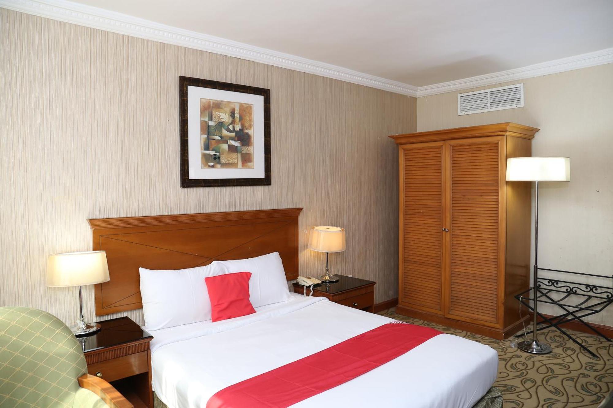 City Plaza Hotel Φουτζάυρα Εξωτερικό φωτογραφία
